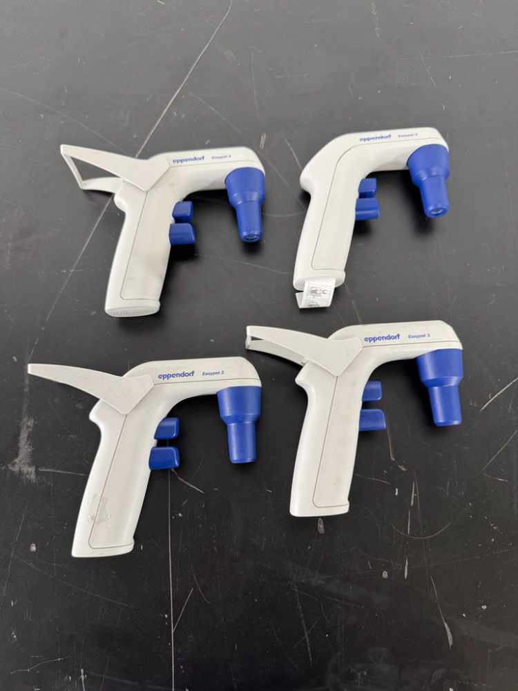 Image of Eppendorf Easypet 3 Pipet Controllers - Quantity 4
